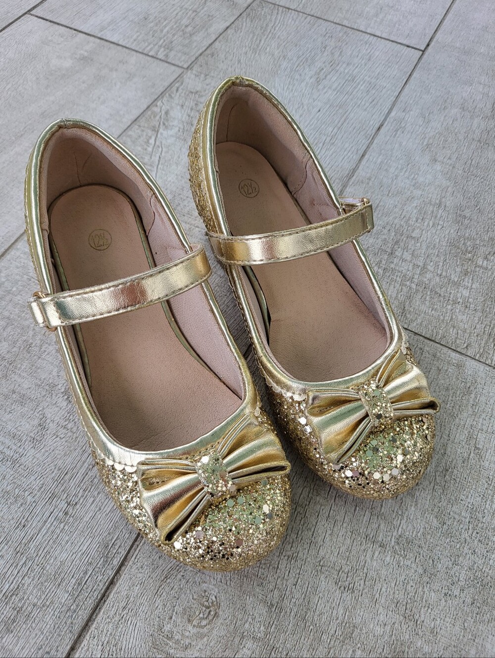 Girls' Gold Glitter Mary Jane Shoes with Bow Size 12.5